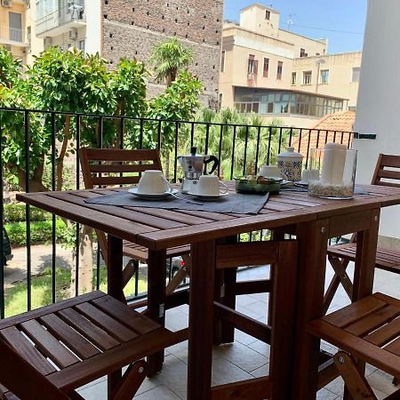 Vittorio Emanuele House Apartment Catania Exterior photo